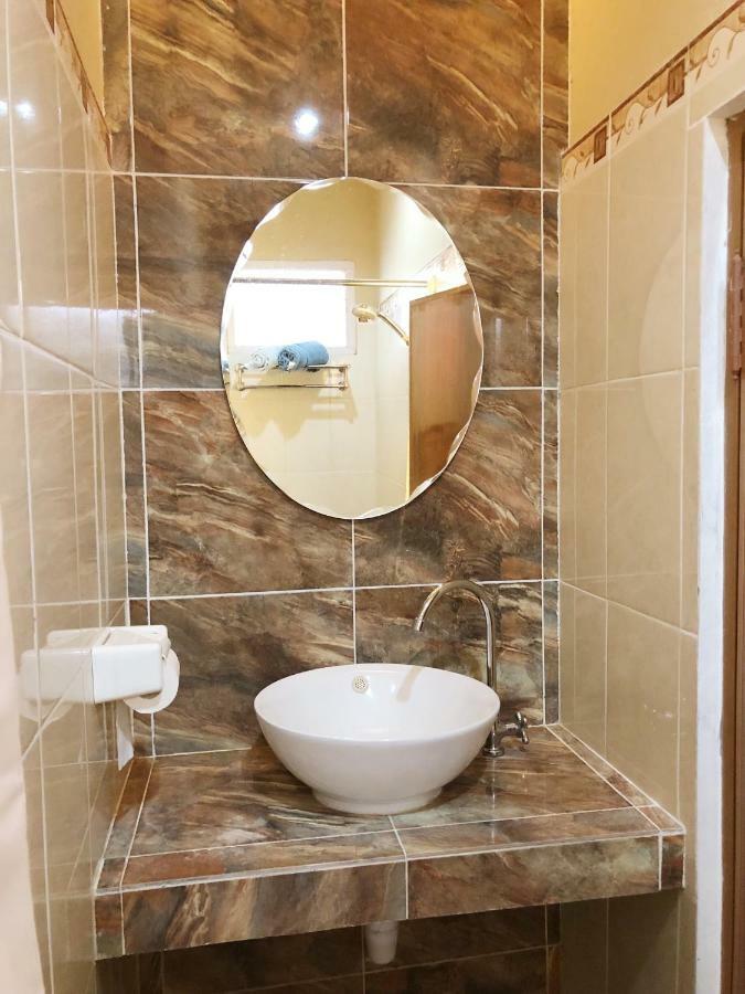 Argya Guesthouse Джок'якарта Екстер'єр фото