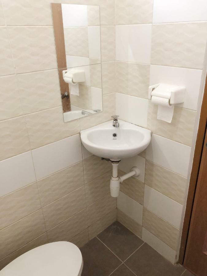 Argya Guesthouse Джок'якарта Екстер'єр фото