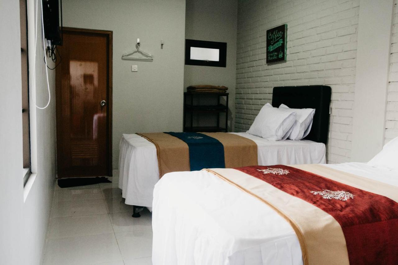 Argya Guesthouse Джок'якарта Екстер'єр фото